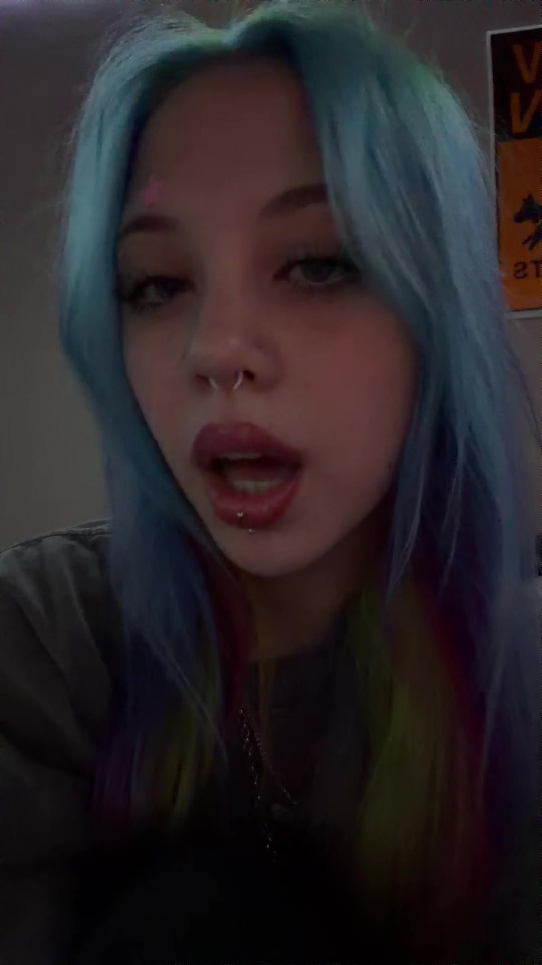 @..
