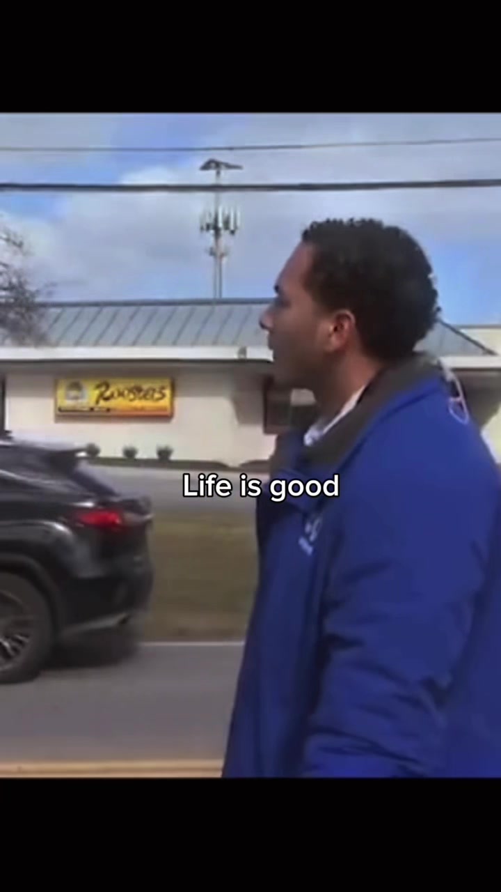 @ツ