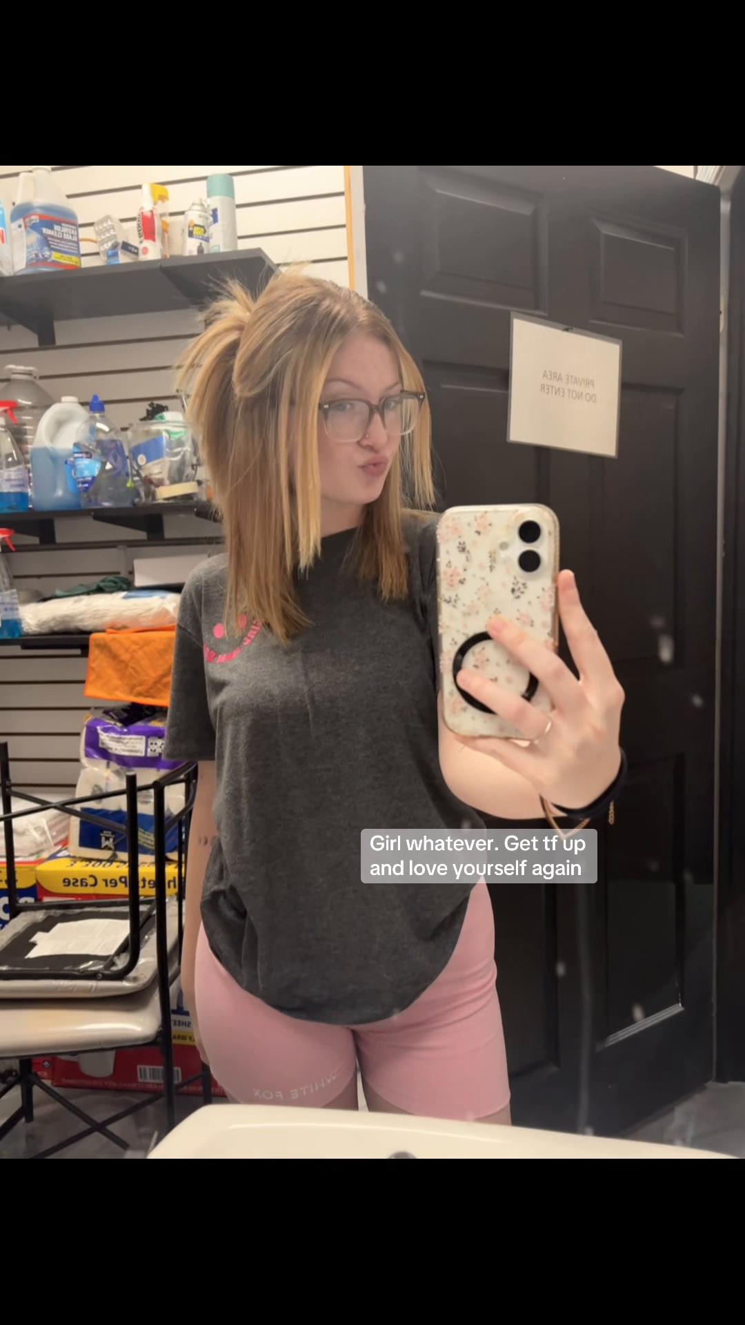 @𝕄𝕒𝕞𝕒 𝔼🧸🥥🤎
