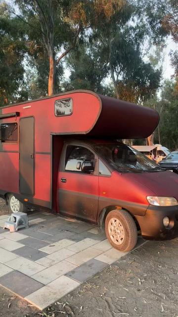 @&ouml;ZAY KARAVAN