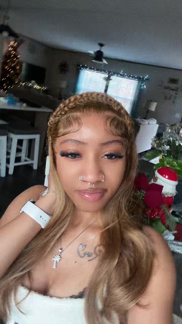 @yofavgirl222