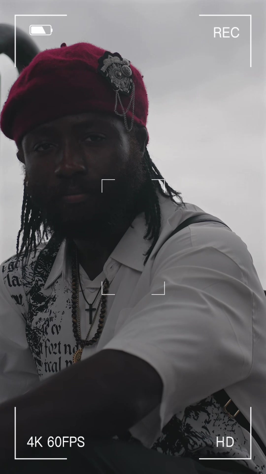 @TheLyonBlackOfficiel