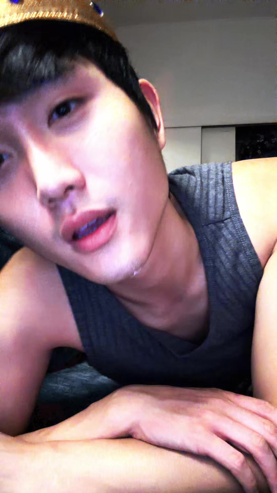 @Charles Hsu Spam Account