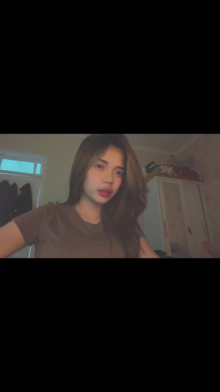 @whoskeziaa