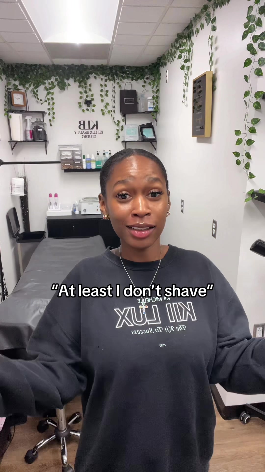 @Kii | STL Licensed Esthetician