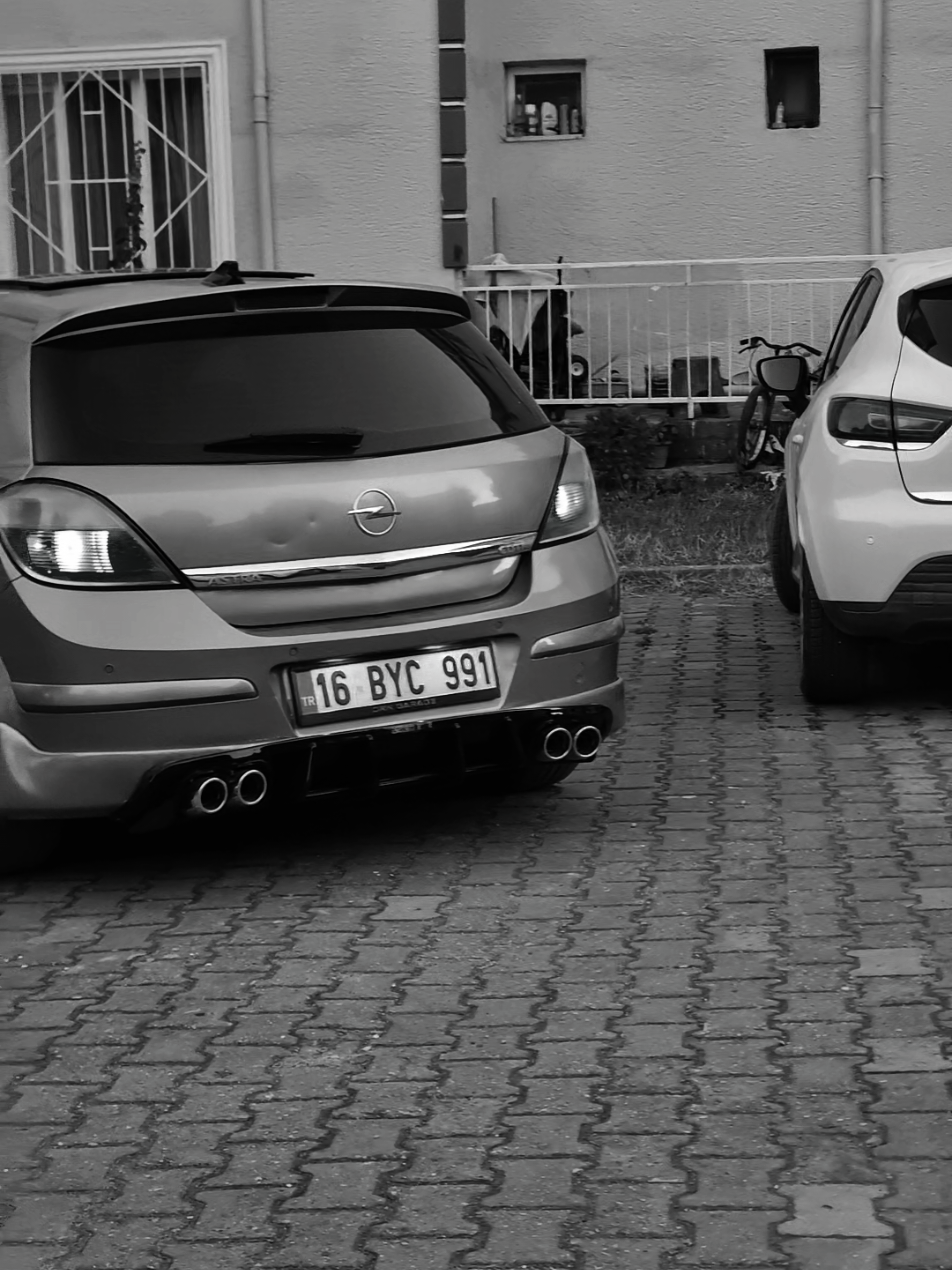 @&Uuml; M İ T   U Y S A L