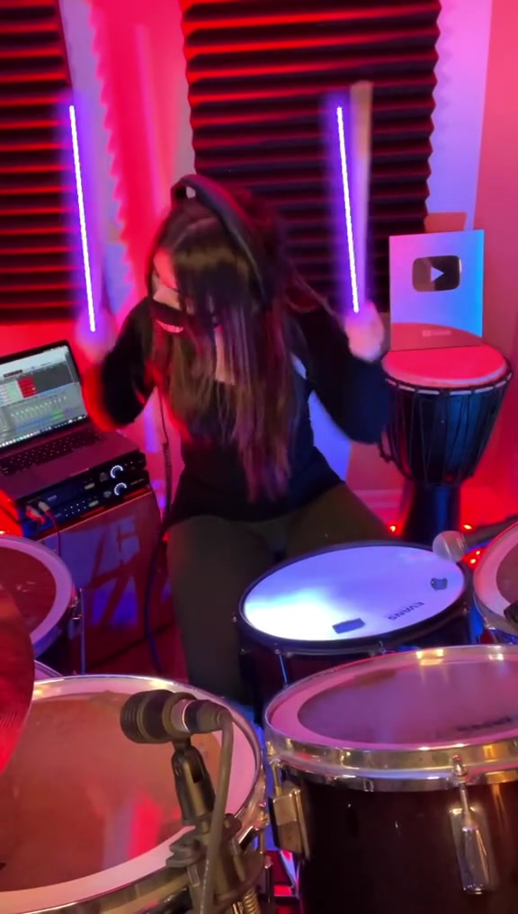 @rockergirldrummer