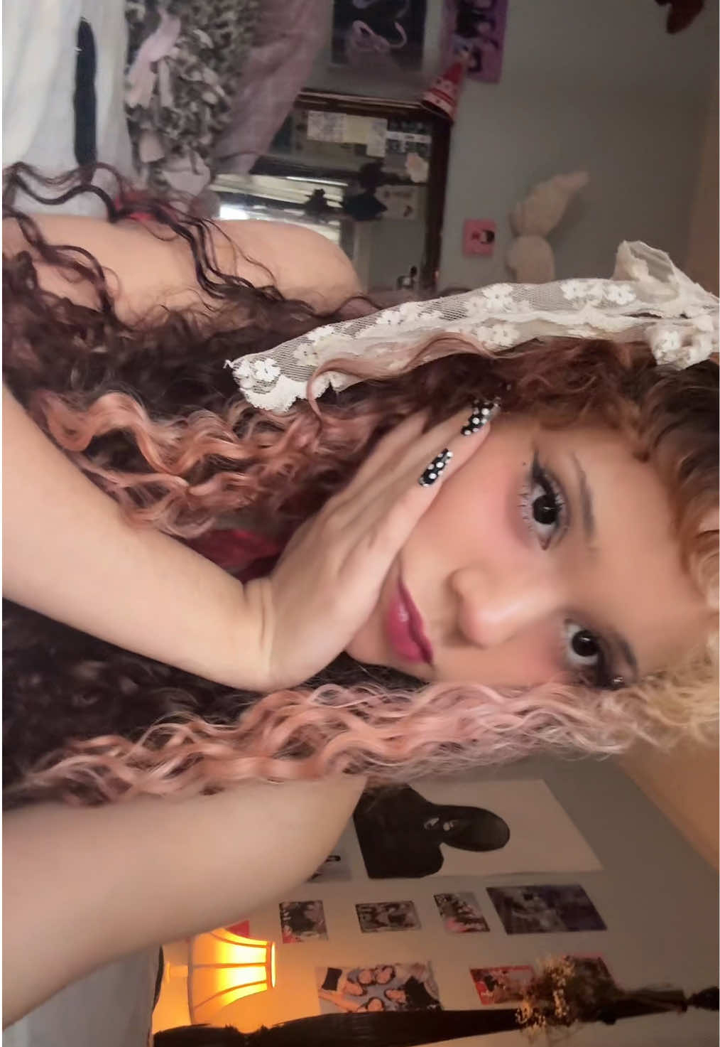 @˚₊‧꒰ა iv ໒꒱ ‧₊˚