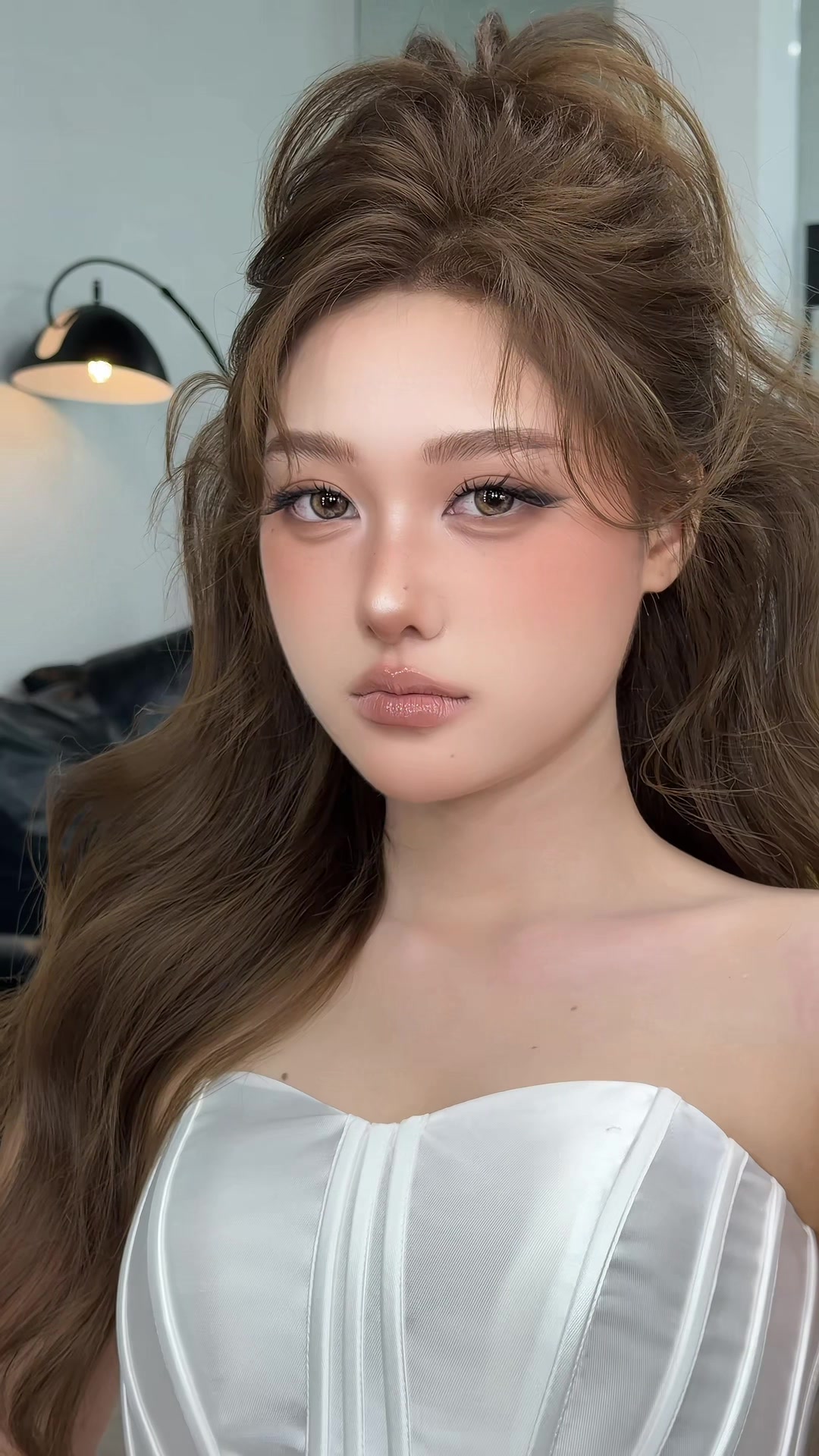 @Makeup by Nga 💄