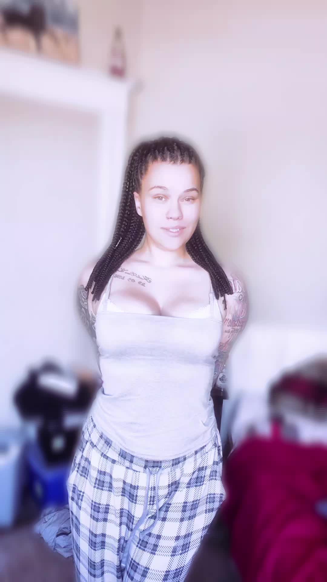 @✨️UnrulyManthaBaby✨️