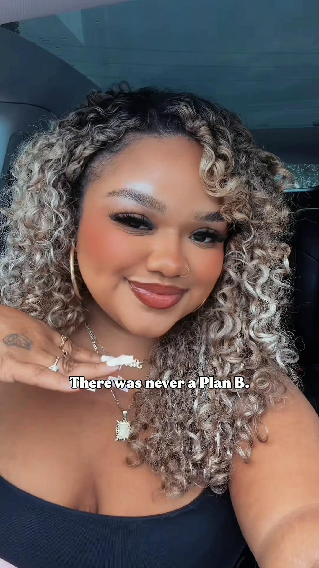 @Curlyheadsierra 💗