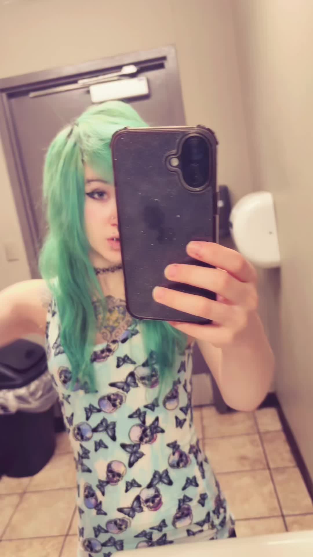 @avarawrblushii