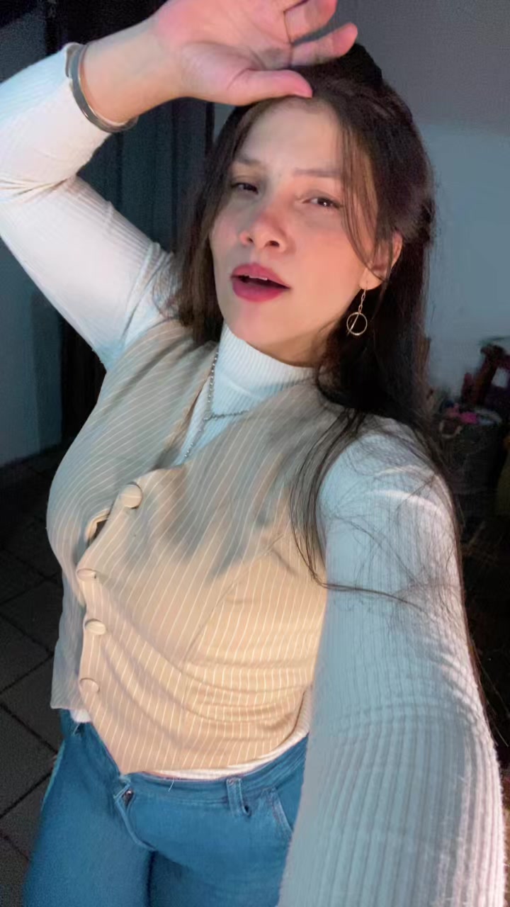 @Correa correa🍓💙❣️✨