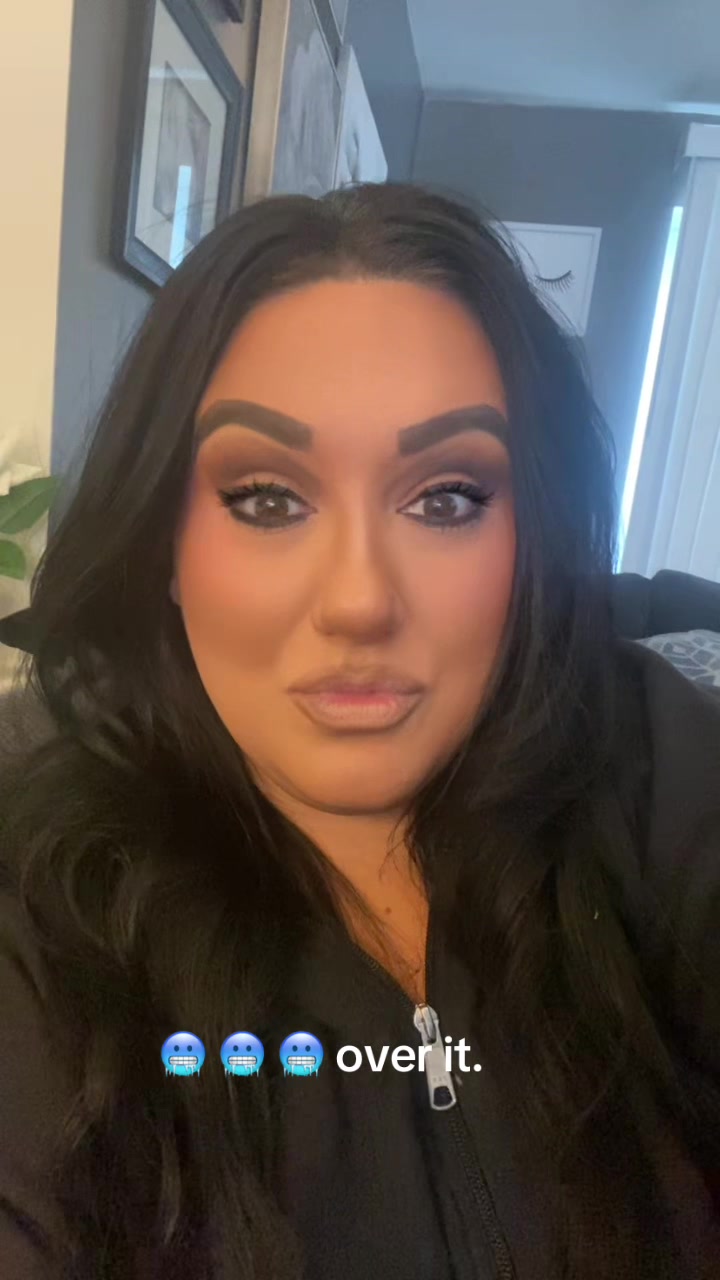 @🖤 nellz 💄