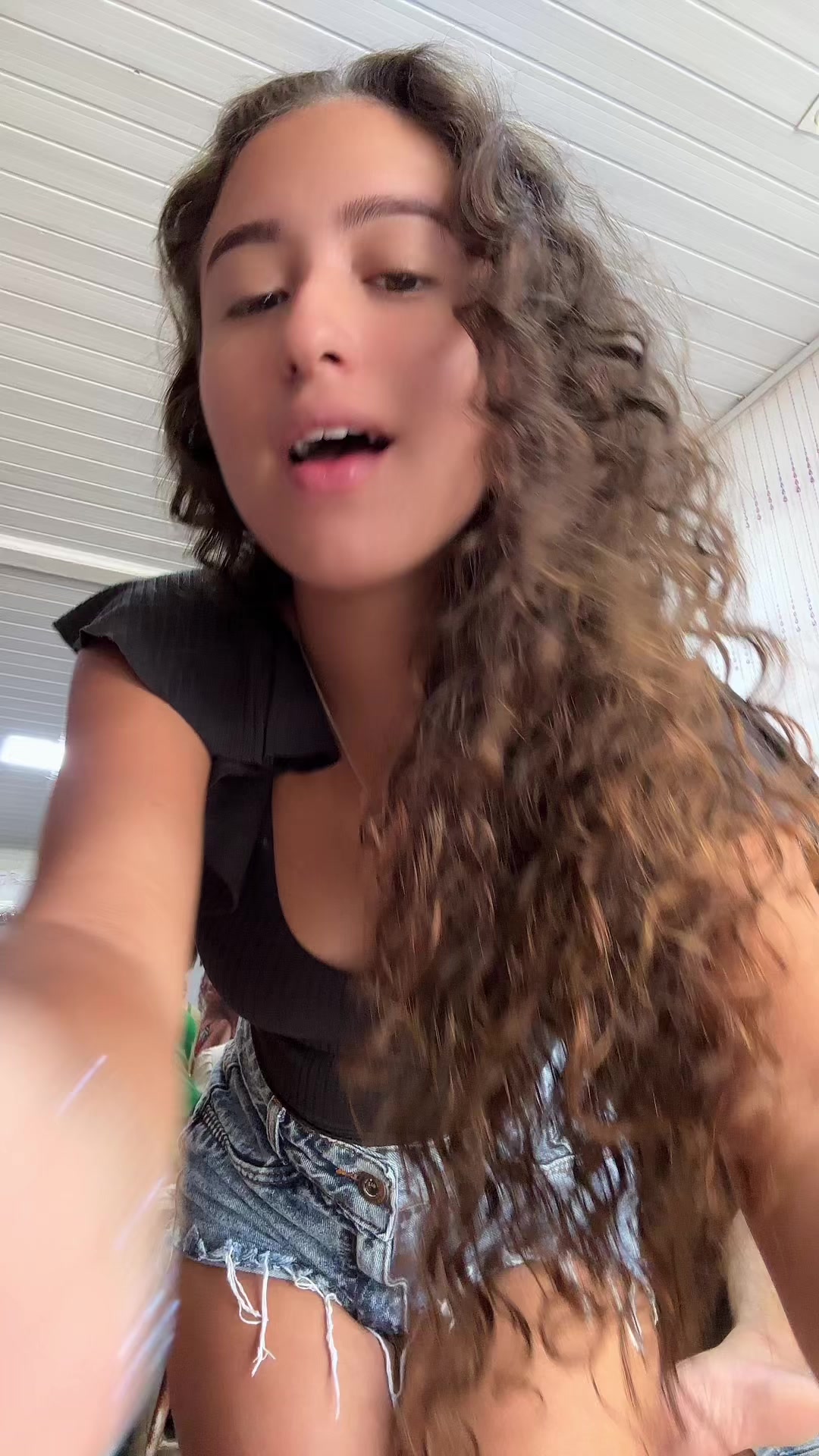 @Claravasconcelosss