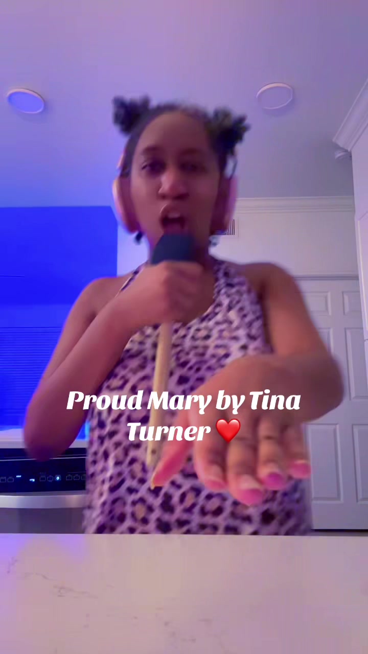 @lovelymika99