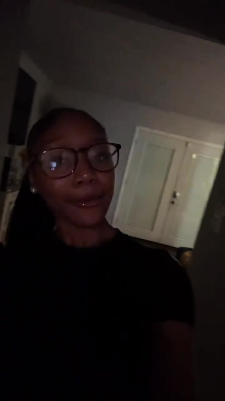 @jhurnee
