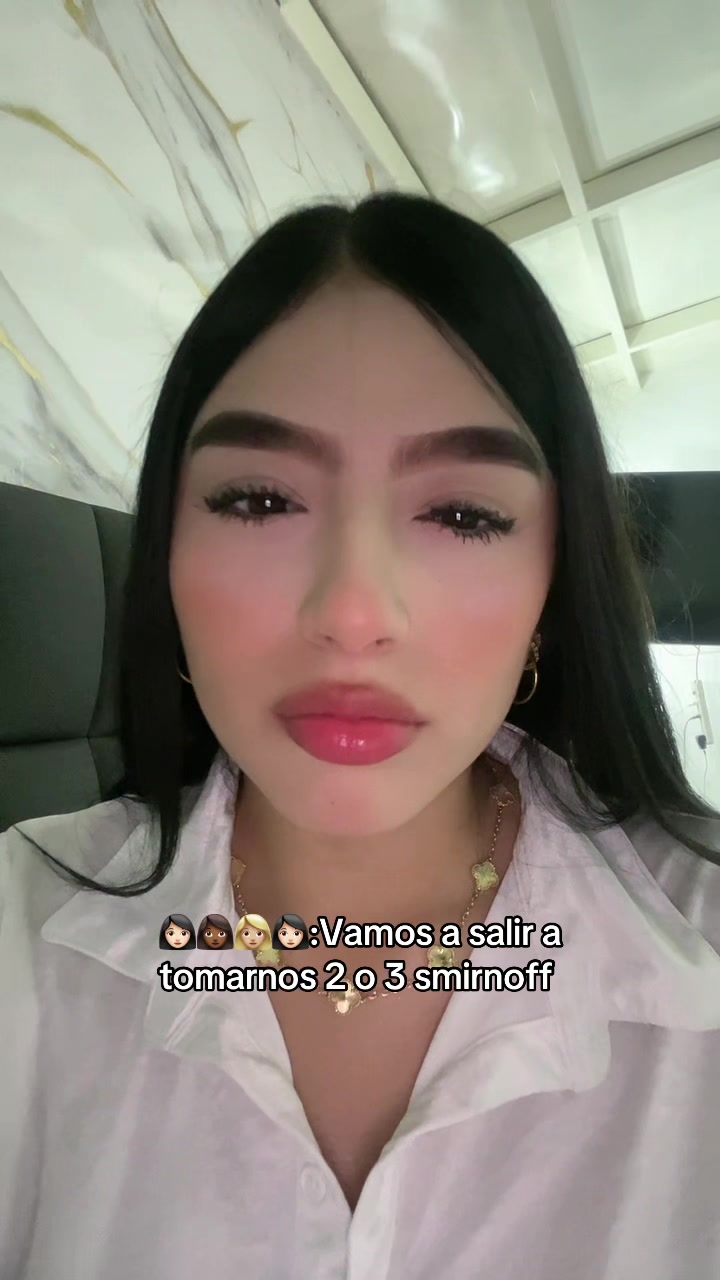 @𝓔𝓶𝓲𝓵𝔂 𝓗𝓮𝓷𝓪𝓸