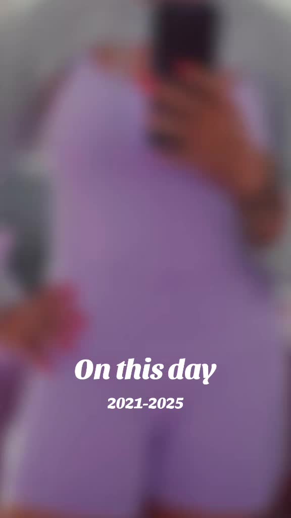 @MokaLoxx