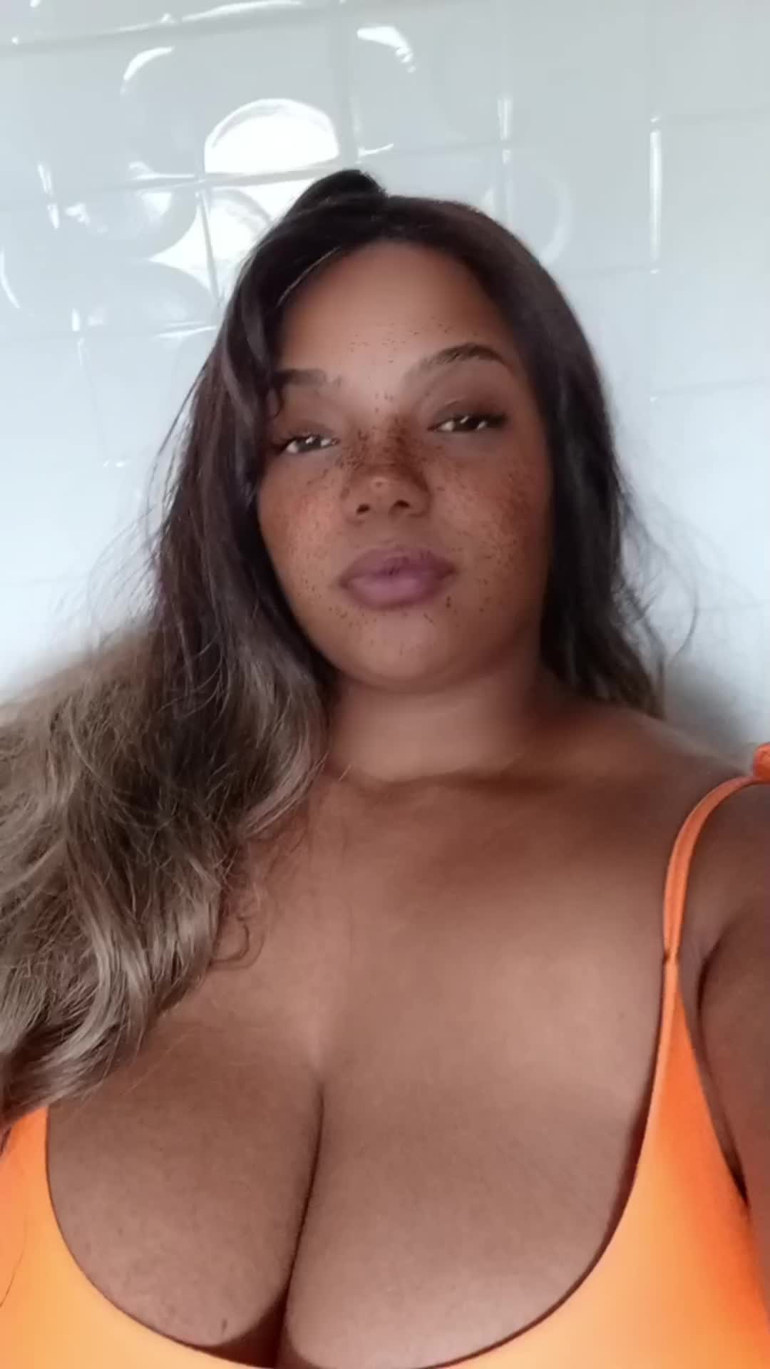 @__lm4ia