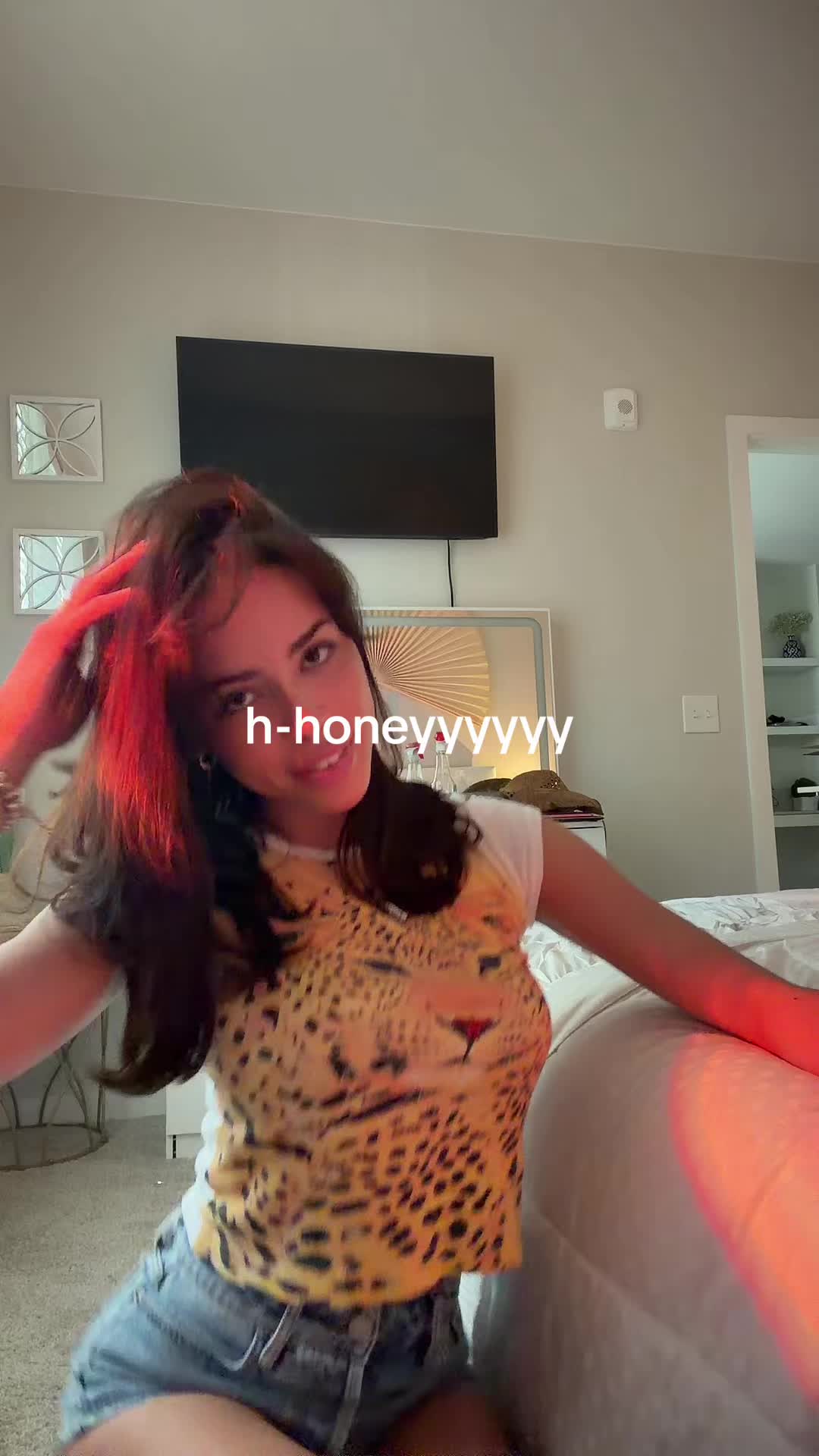 @KUH RĒN LOVE E