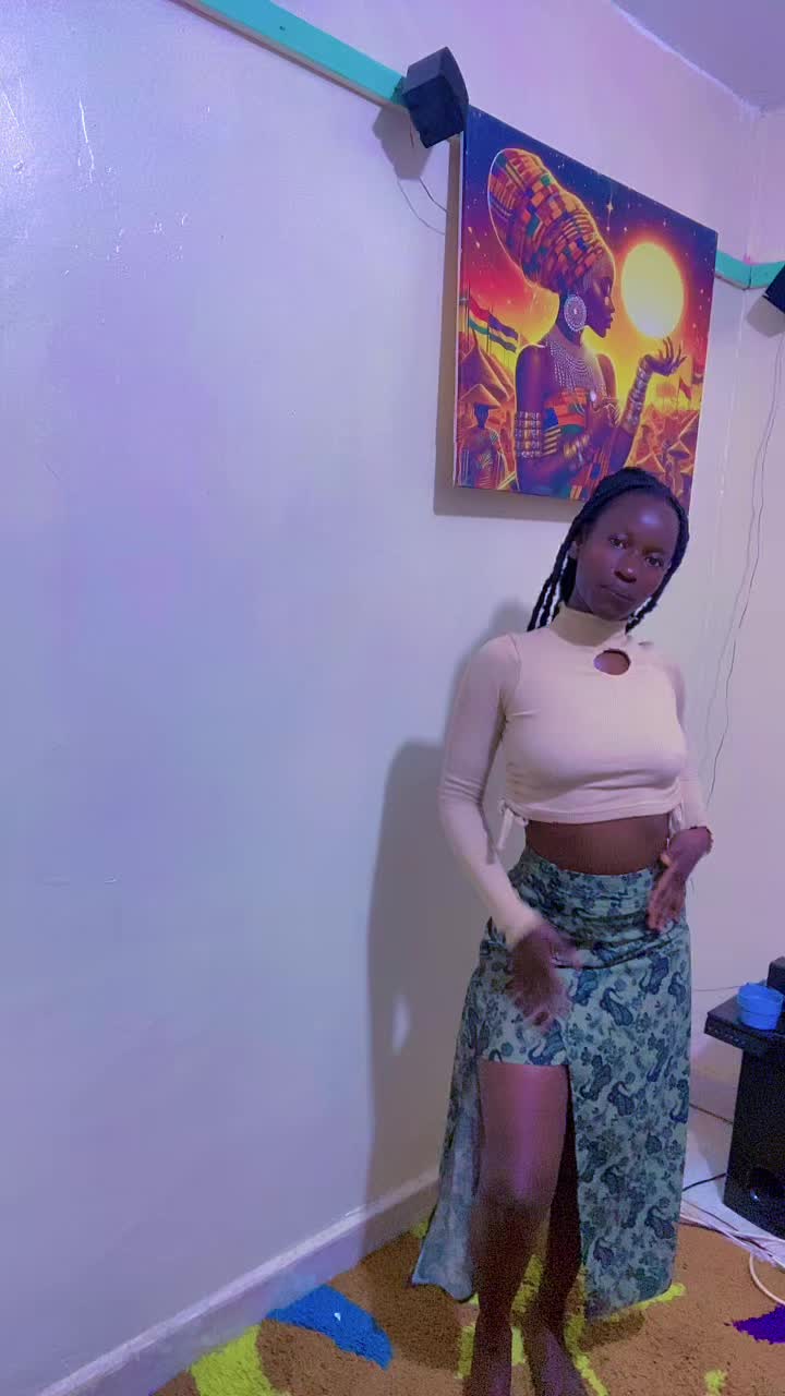 @👑Her_Queen🌸