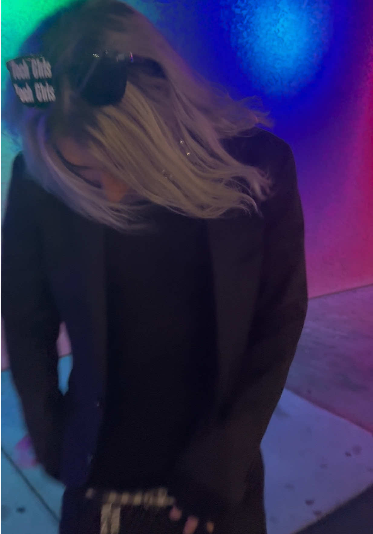 @🤹🏻
