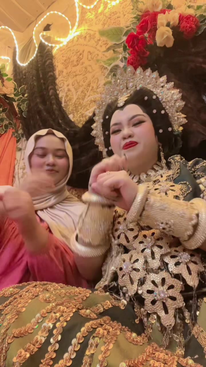 @Nurita🤪