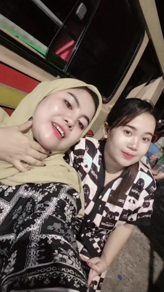 @Vikha230