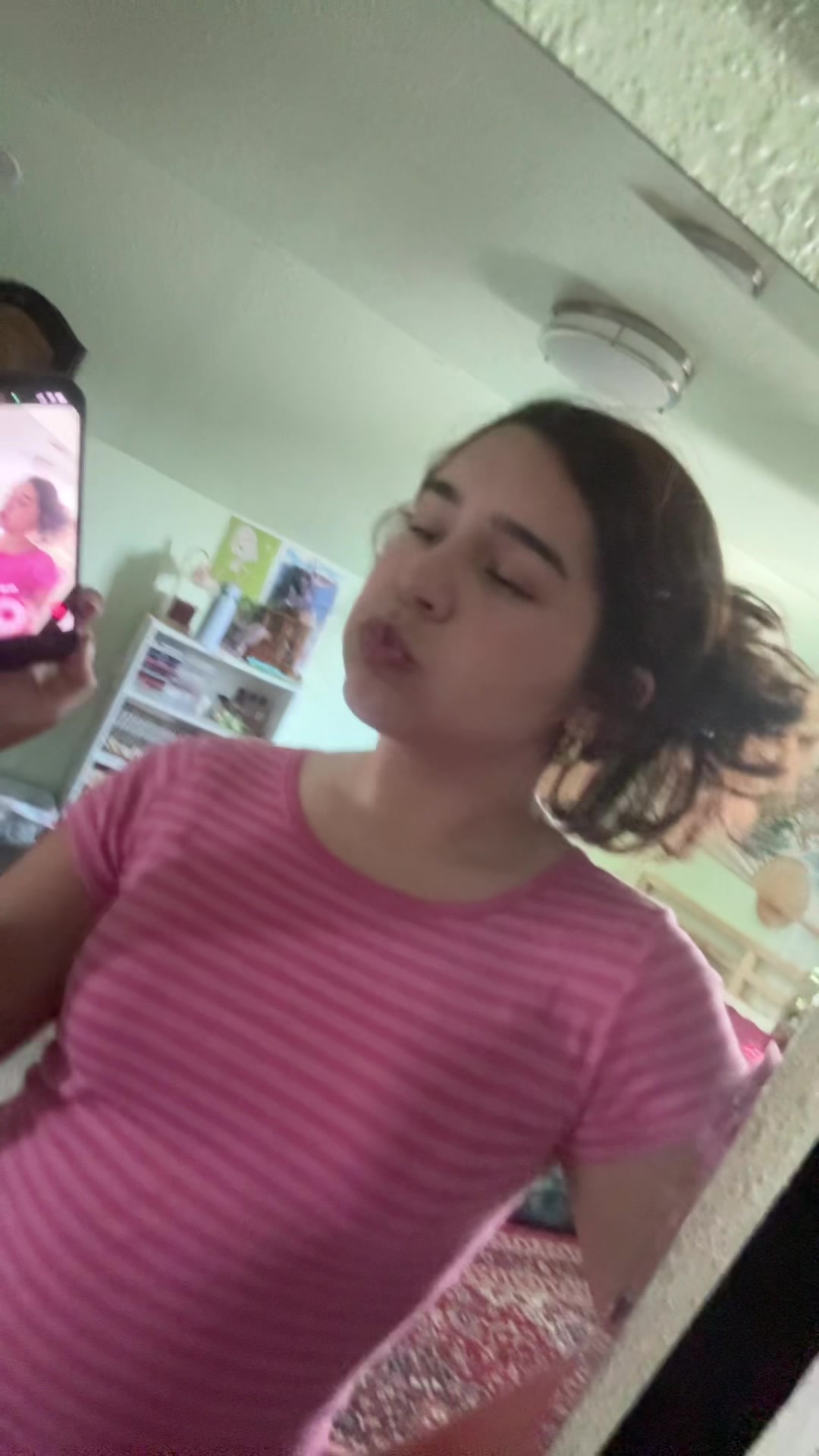@Ari