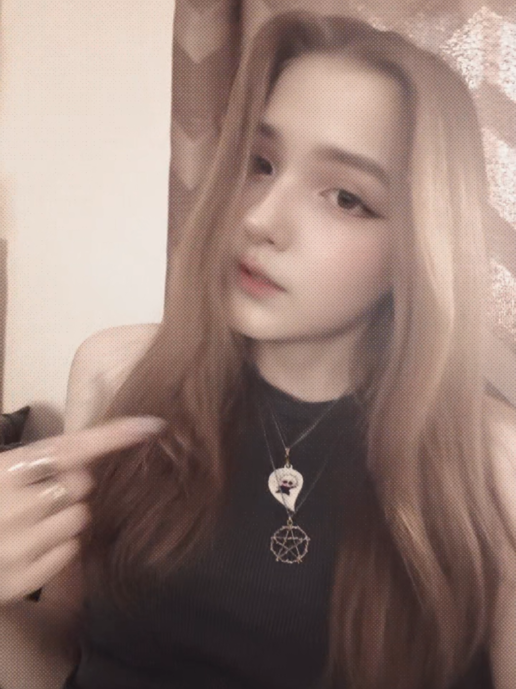 @🤍_𝔹𝕝𝕒𝕔𝕜 𝕀𝕔𝕖_🖤