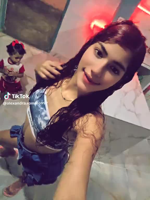 @alejandrala bebe🇻🇪🇺🇸