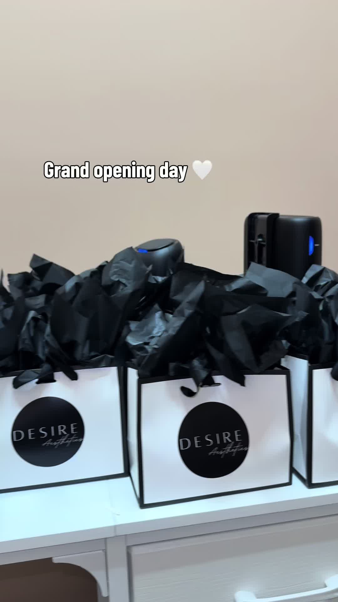@Desirey 🖤