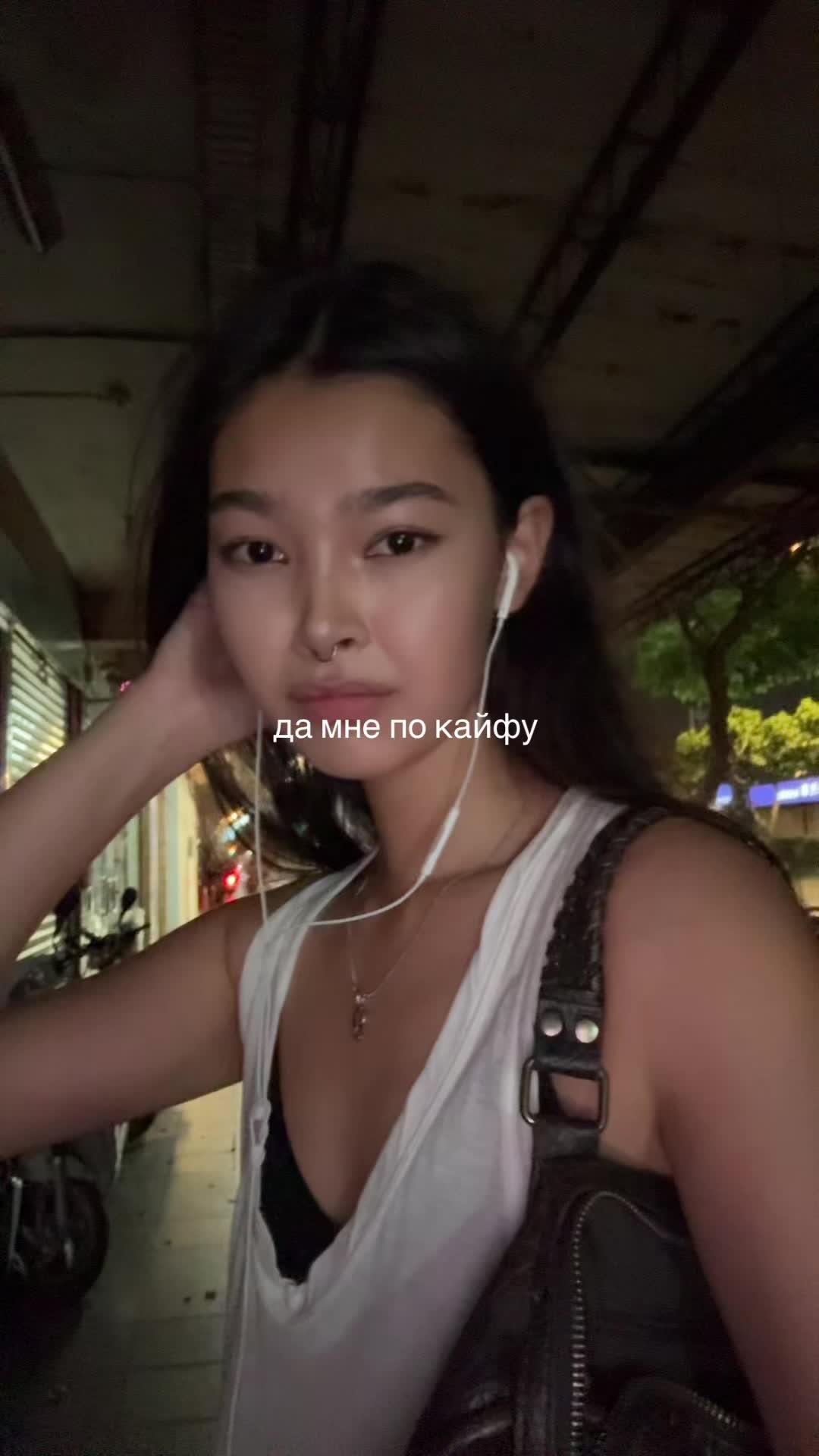 @лали топлес