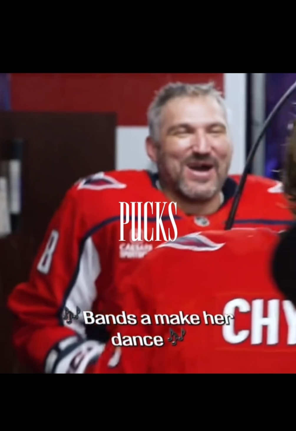 @pucks