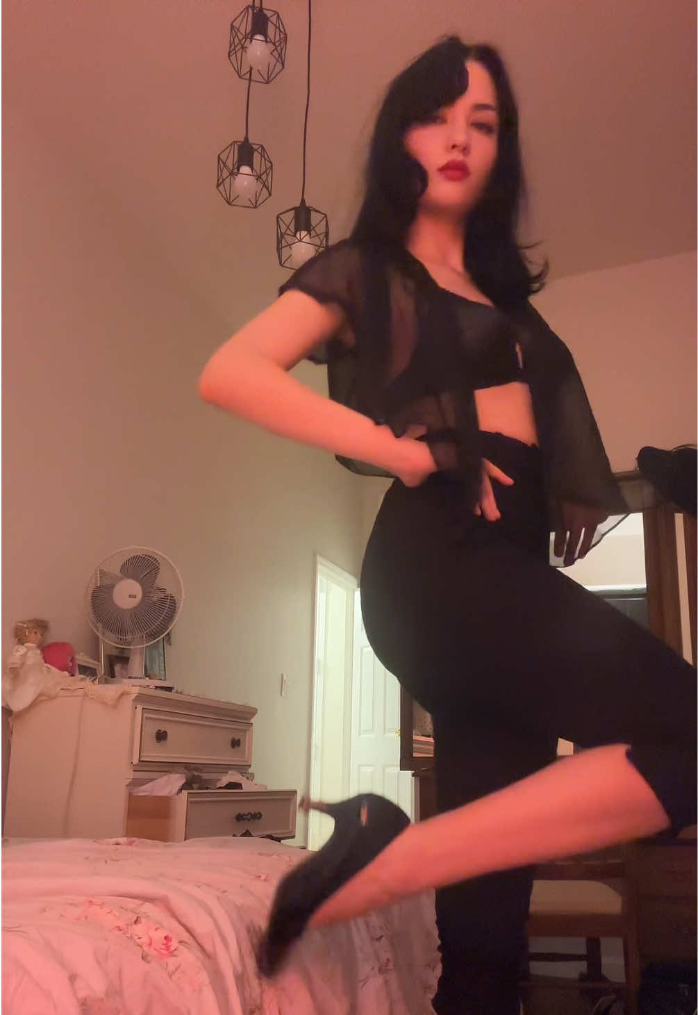 @Lila Rose