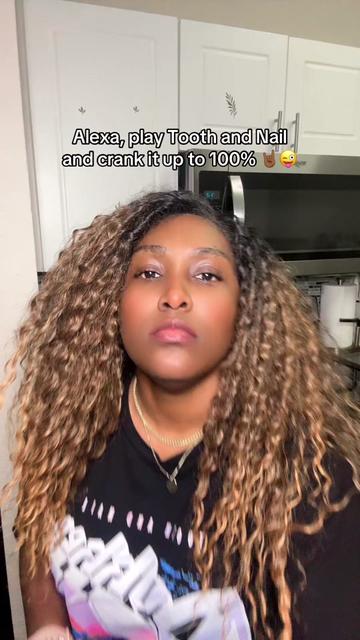 @TotallyAlieⓂ️