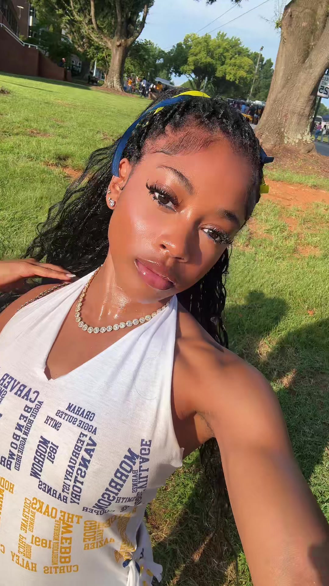 @myahlicious
