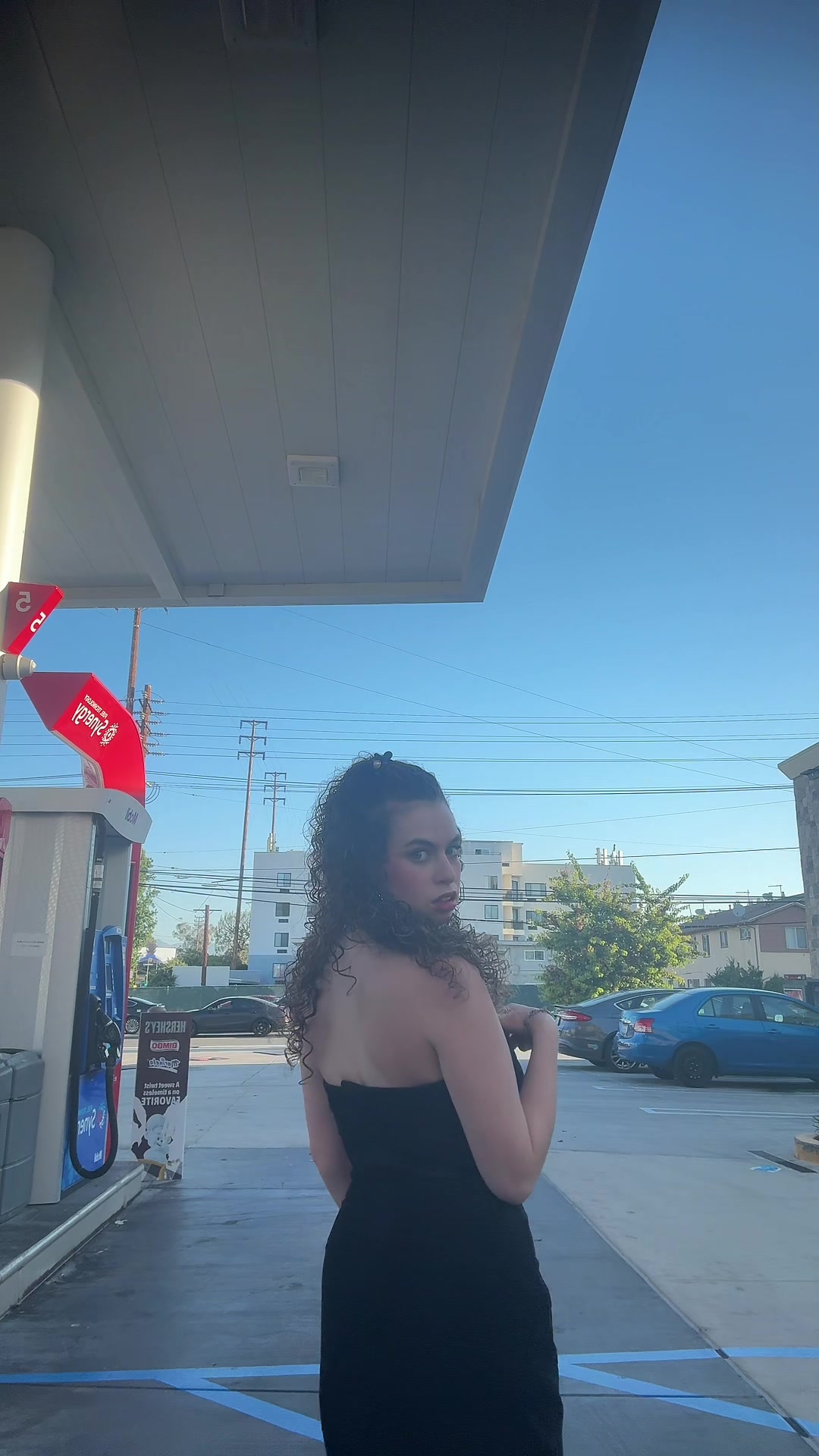@danielletoback