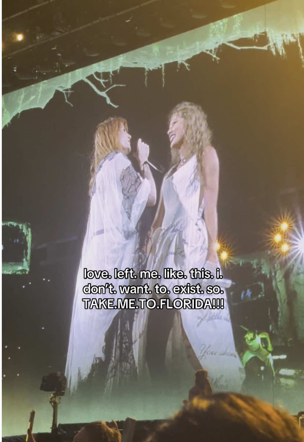 @adela ⋆˚♡ ⟡ ˚
