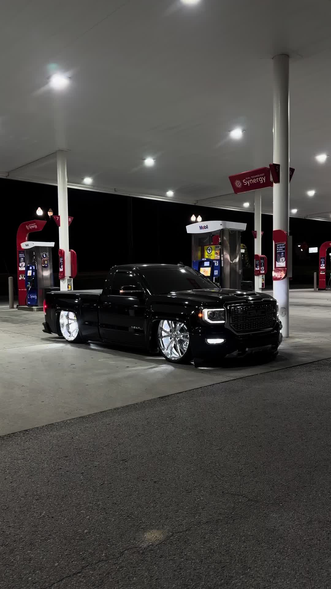 @1slowltx_