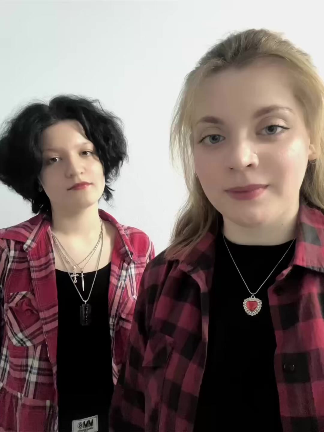 @Поля