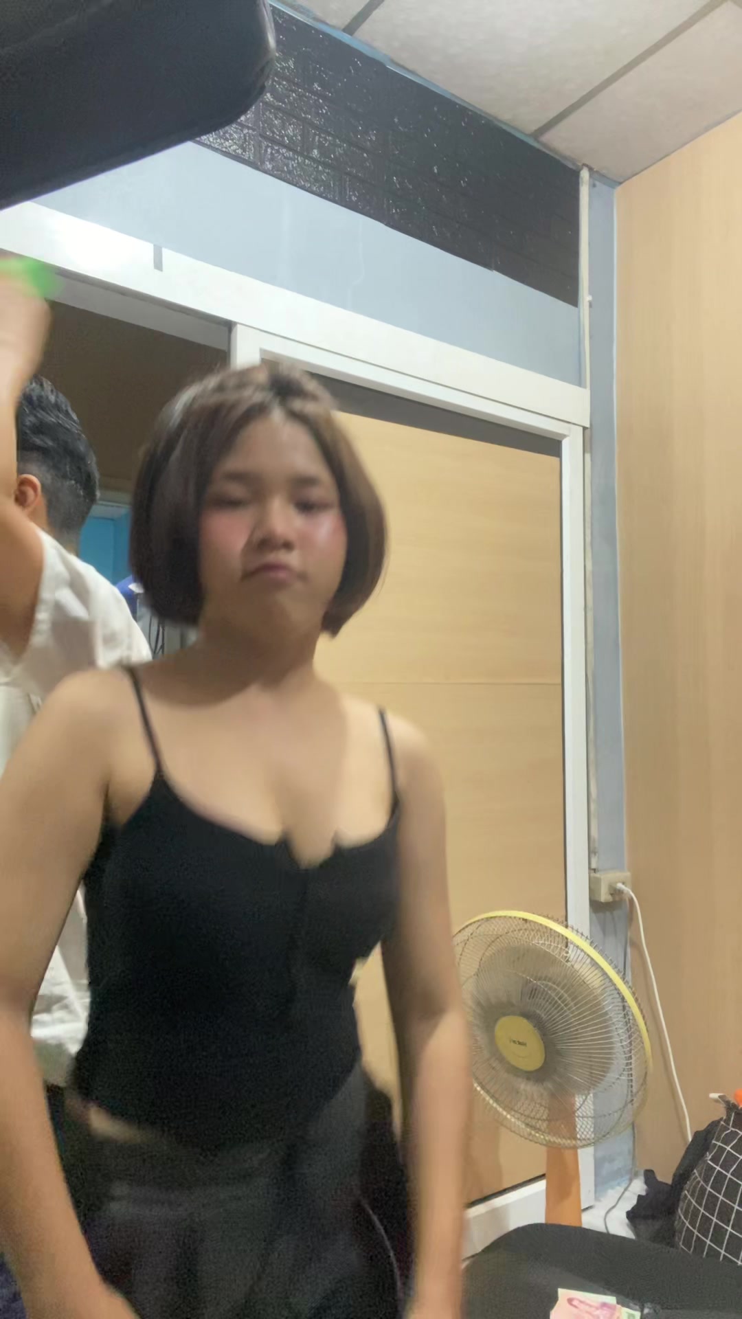 @เดาสิ กูใคร😝