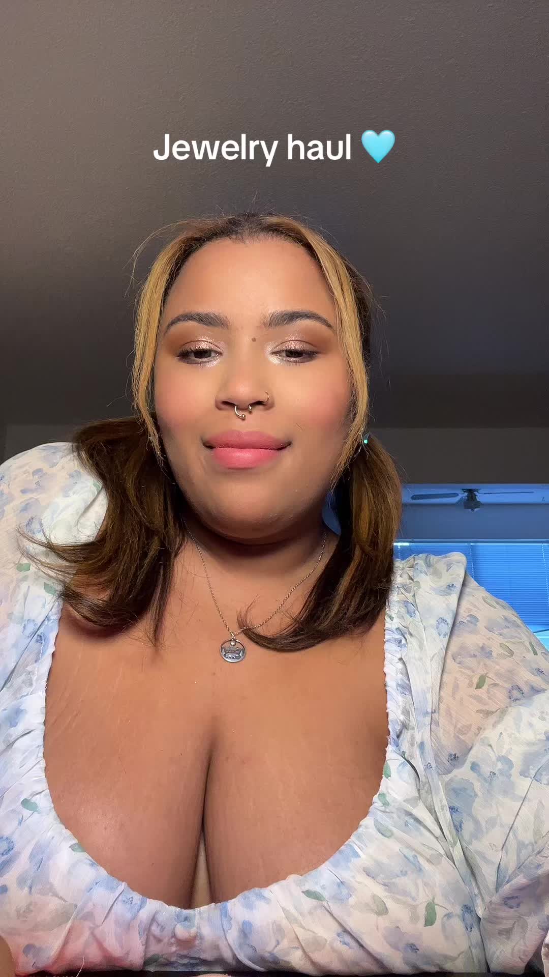 @merarithemagical