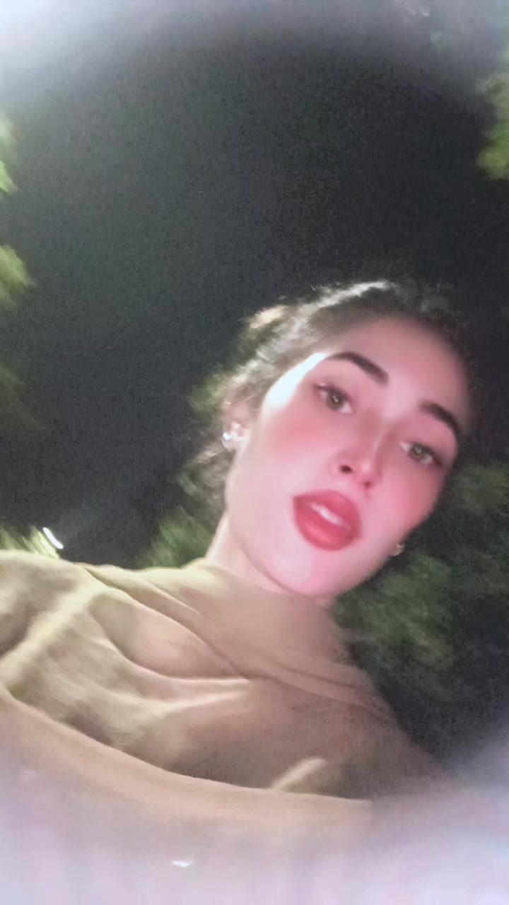 @𝐏𝐞𝐞𝐡𝐮 𝐛𝐡𝐚𝐭𝐭𝐢 ❤