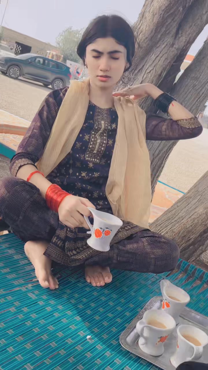@varsha girl,,,