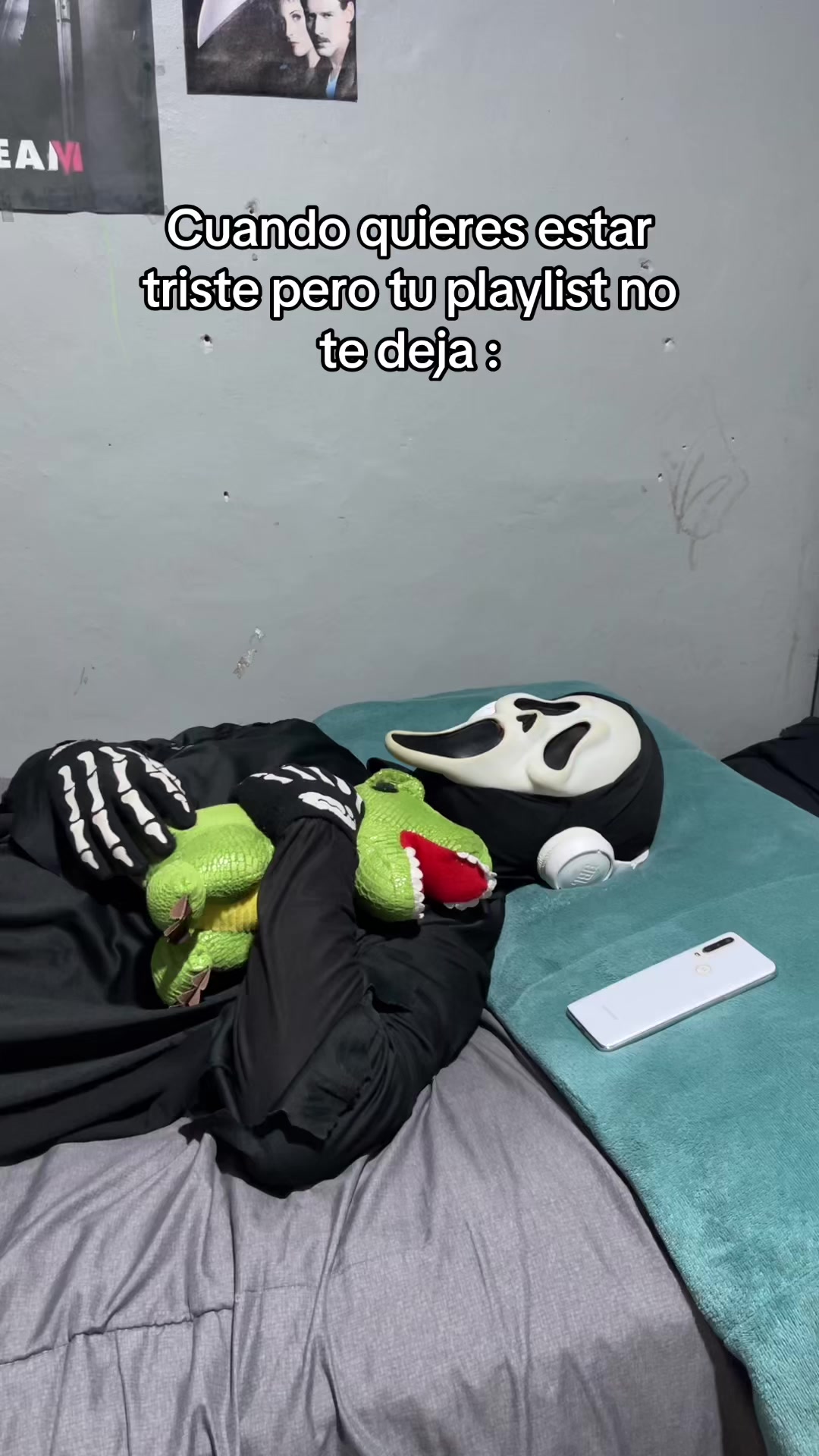 @Ghostffee