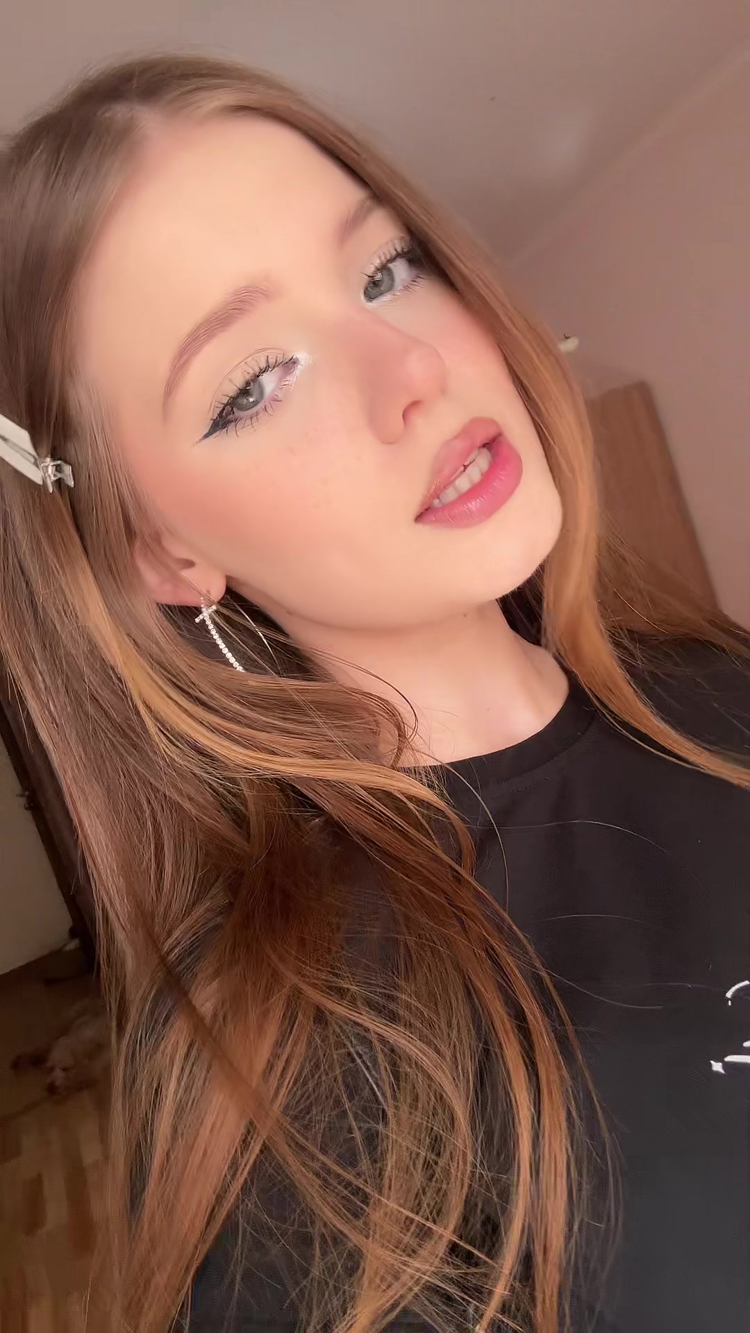 @евочка леонова