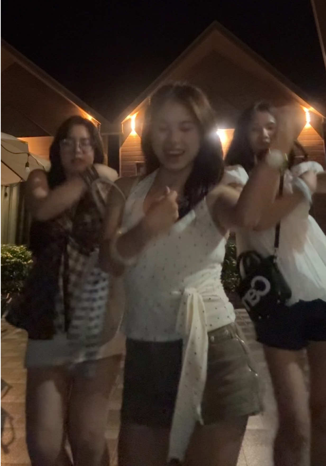 @bảo nh&ograve;ng nhọc 🙂&zwj;&harr;️