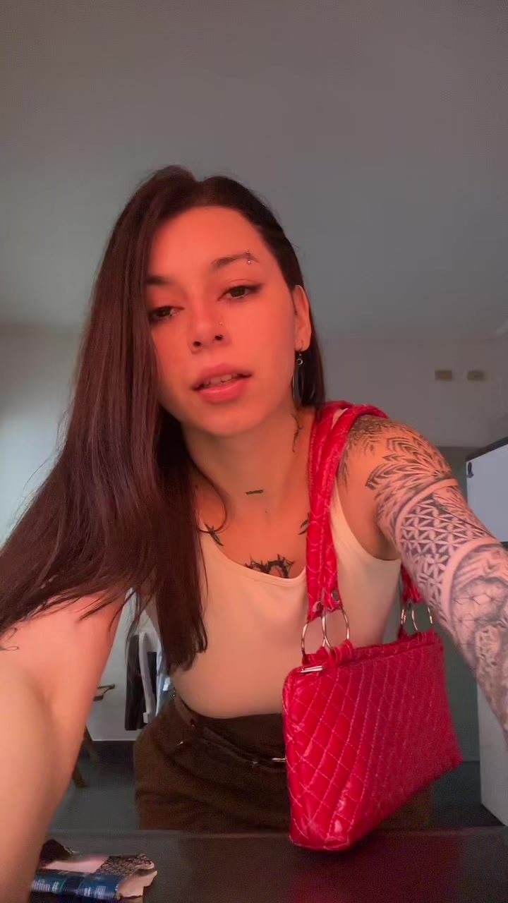@Luz_valentina